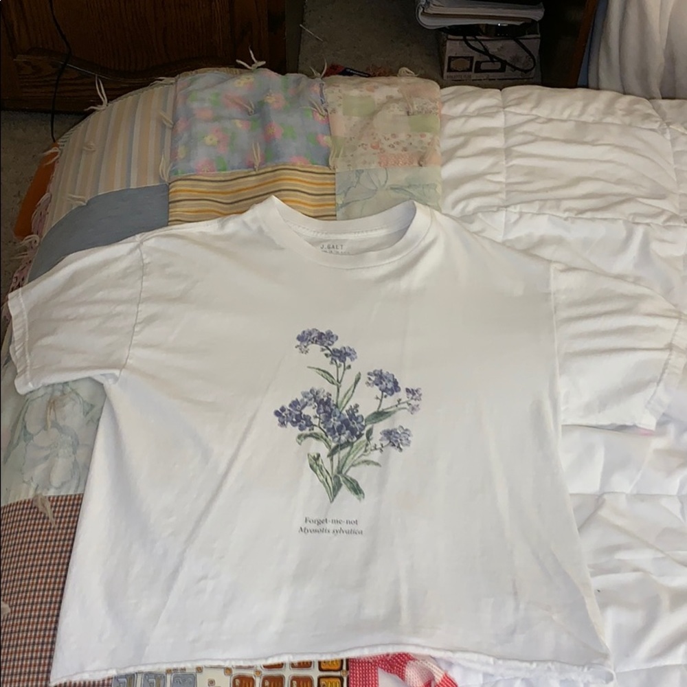 brand new brandy melville for get me not shirt ! n